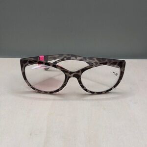 betsey johnson animal print full frame reading glasses cat's eye +1.50
